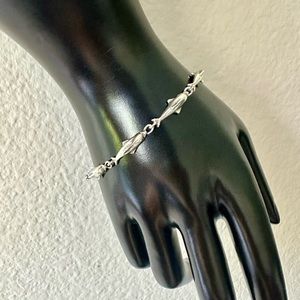Vintage Dolphins Fish Marine Bracelet Sterling Silver 925 7'' Long 7 Grams